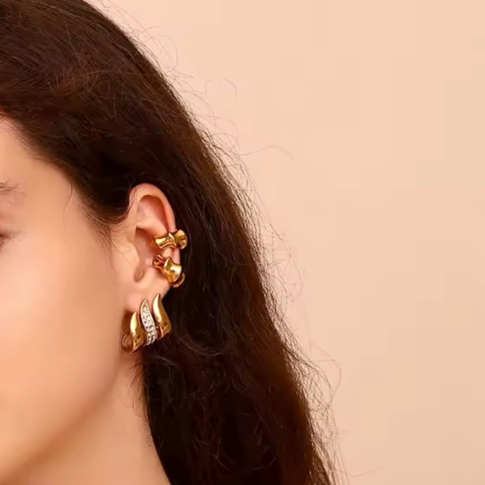 NEW 18K GOLD PLATED STATEMENT EARRINGS ‘CLAW SENSATION’